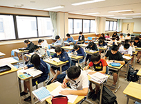 片山学園中学校