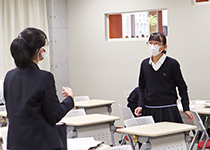 三輪田学園中学校