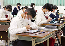 共栄学園中学校